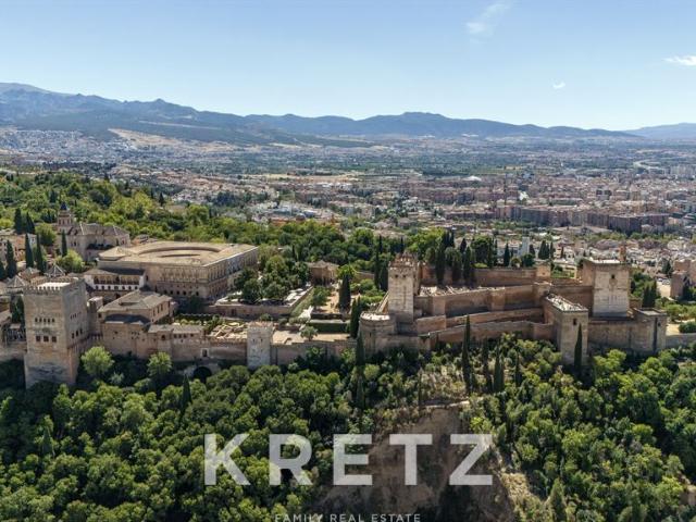 Villa / Chalet de 778 m2 en venta en Granada, Andalucía