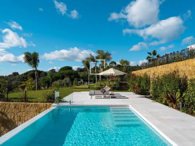 Villa / Chalet de 802 m2 en venta en Marbella, Andalucía