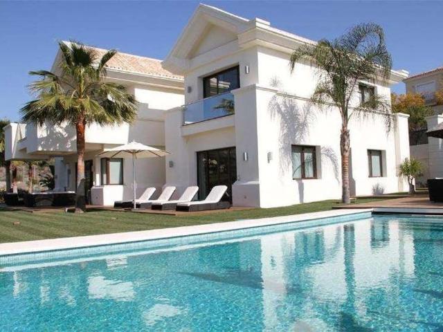 Villa / Chalet de 894 m2 en venta en Benahavís, Andalucía