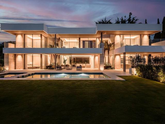 Villa / Chalet de 919 m2 en alquiler en Benahavís, España
