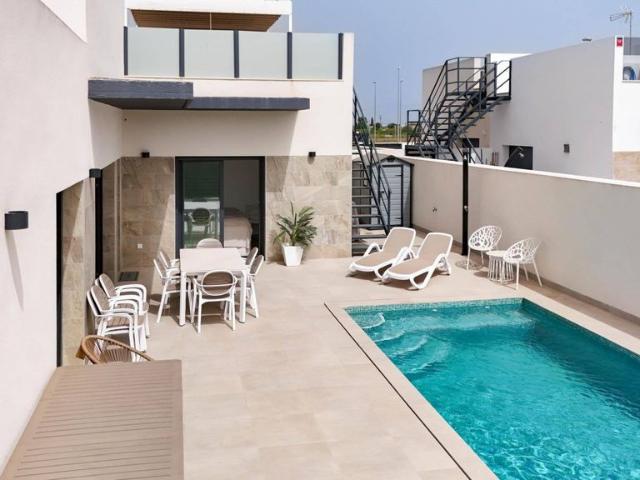 Villa / Chalet de 98 m2 en venta en Algorfa, Comunidad Valenciana