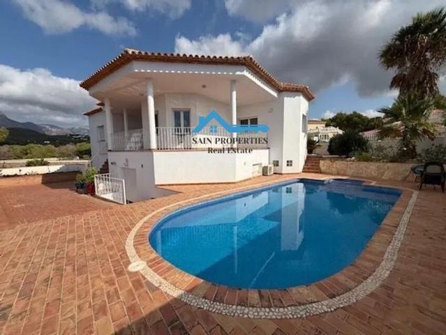 Villa / Chalet de lujo 407 m2 en venta, la Nucia, España