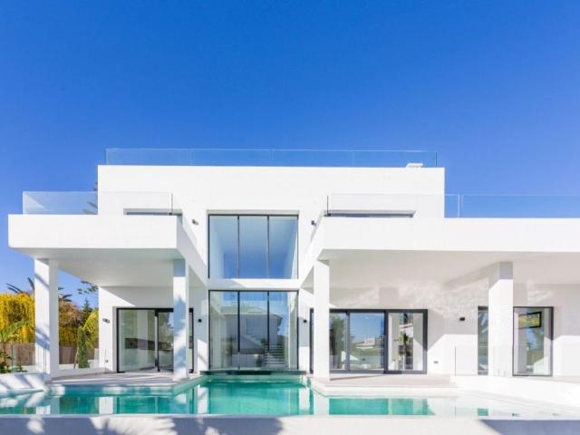 Villa / Chalet de lujo 445 m2 en venta, Marbella, España