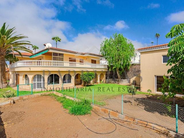 Villa / Chalet de lujo 470 m2 en venta, Chayofa, España