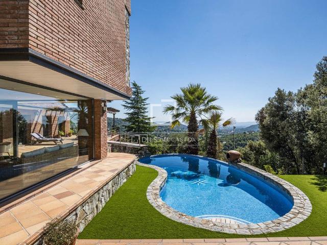 Villa / Chalet de lujo 478 m2 en venta, Matadepera, Cataluña
