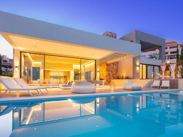 Villa / Chalet de lujo 592 m2 en venta, Marbella, España