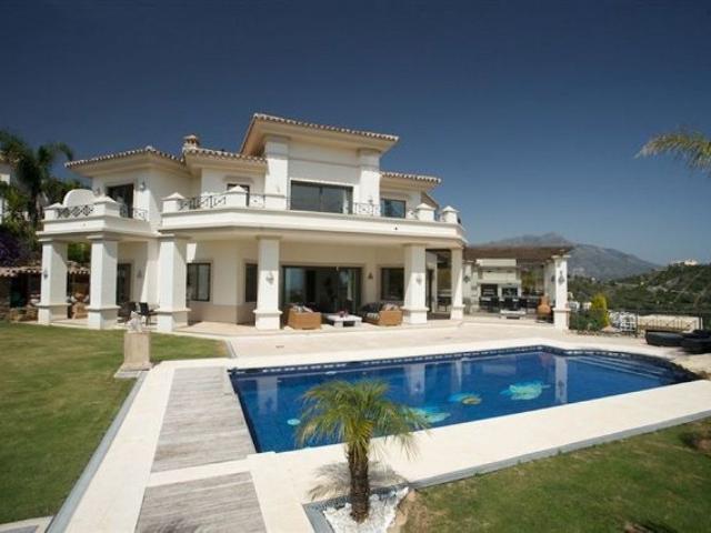 Villa / Chalet de lujo 648 m2 en venta, Marbella, España