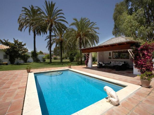Villa / Chalet de lujo 700 m2 en venta, Marbella, España