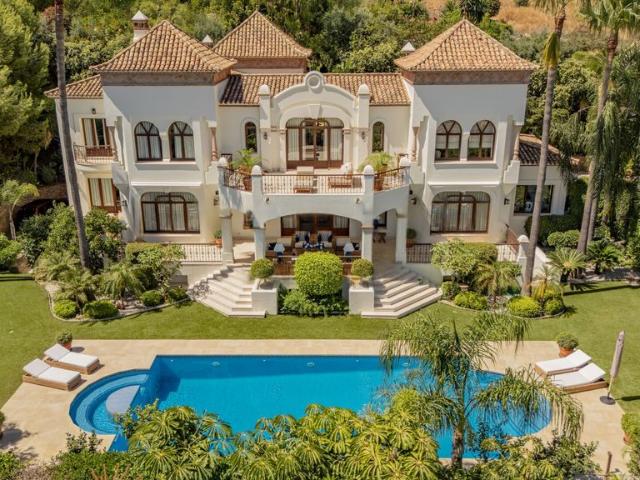 Villa / Chalet de lujo 763 m2 en venta, Sierra Blanca, España