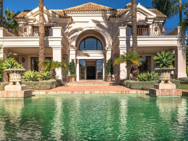 Villa / Chalet de lujo 907 m2 en venta, San Pedro de Alcántara, España