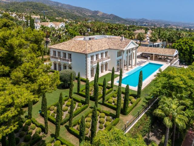 Villa / Chalet de lujo 966 m2 en venta, The Golden Mile, Marbella, Andalucía