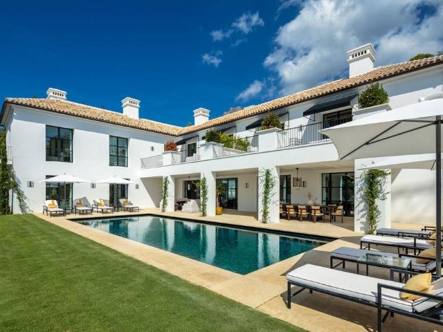 Villa / Chalet de lujo 1000 m2 en venta, Marbella, España