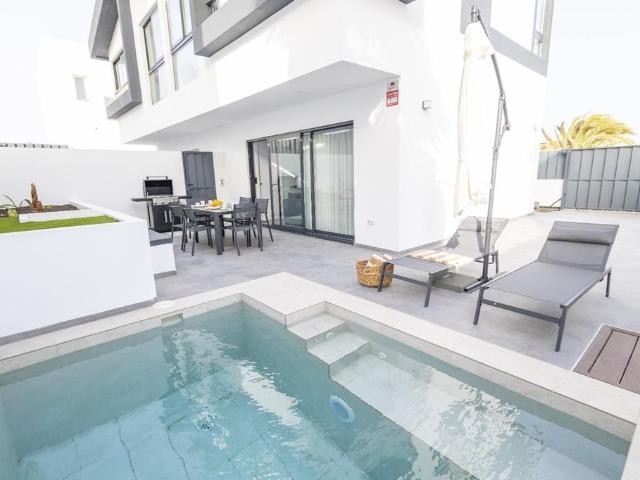 Villa / Chalet de lujo 100 m2 en venta, San Isidro, España