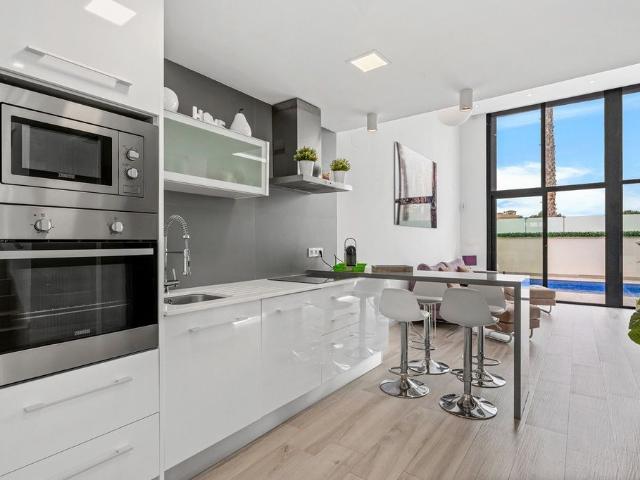 Villa / Chalet de lujo 110 m2 en venta, Playas de Orihuela, España