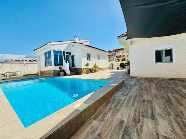Villa / Chalet de lujo 127 m2 en venta, Rojales, España