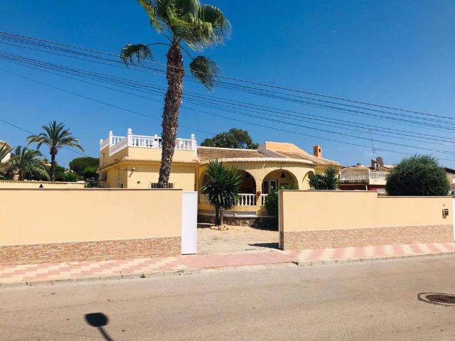 Villa / Chalet de lujo 156 m2 en venta, Torrevieja, España