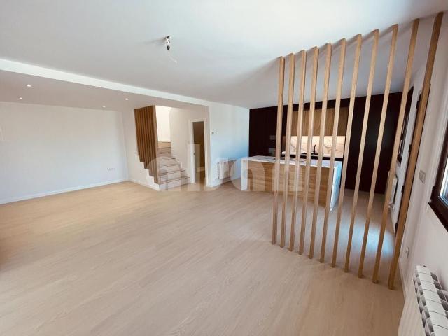 Villa / Chalet de lujo 159 m2 en venta, Vigo, España