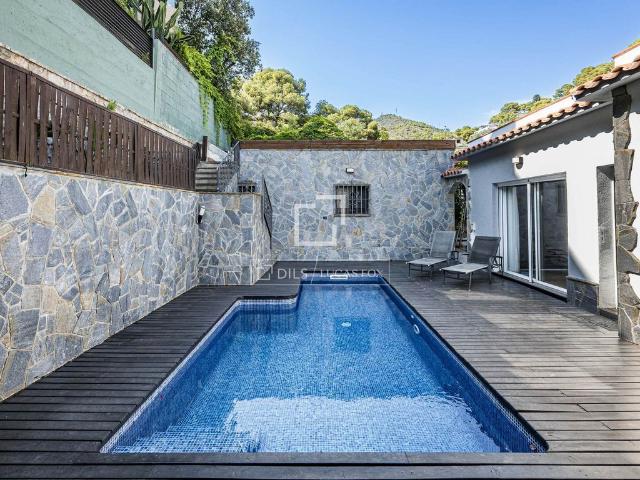 Villa / Chalet de lujo 163 m2 en venta, Castelldefels, España