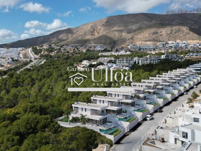 Exclusiva Villa / Chalet de 175 m2 en venta en Finestrat, España