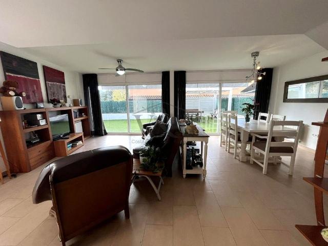 Villa / Chalet de lujo 176 m2 en venta, Santa Cristina de Aro, Cataluña