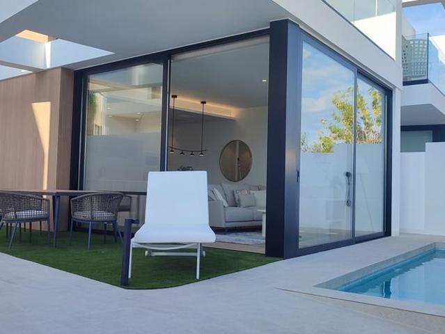 Villa / Chalet de lujo 198 m2 en venta, Pilar de la Horadada, España
