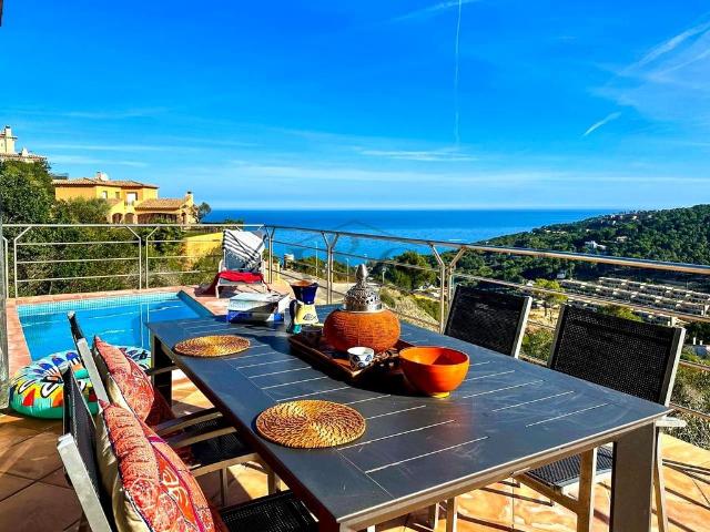 Villa / Chalet de lujo 201 m2 en venta, Bagur, España