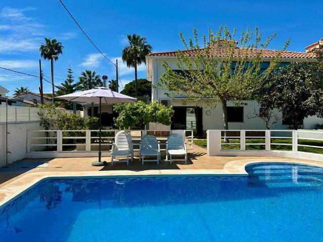 Villa / Chalet de lujo 209 m2 en venta, Benicásim, Comunidad Valenciana