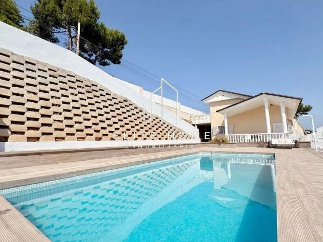 Villa / Chalet de lujo 217 m2 en venta, Torrente, Comunidad Valenciana