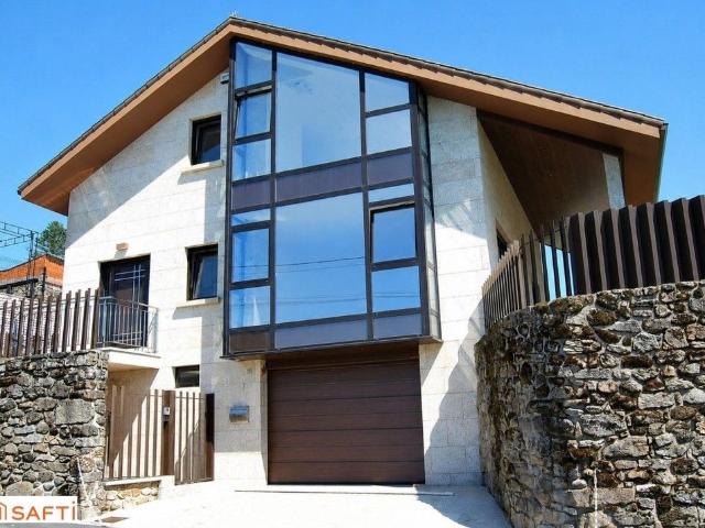 Villa / Chalet de lujo 250 m2 en venta, Cambados, Galicia