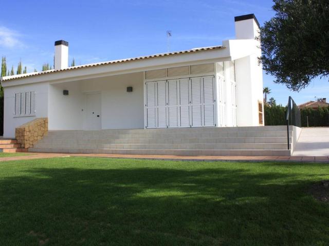Villa / Chalet de lujo 268 m2 en venta, Monforte del Cid, Comunidad Valenciana
