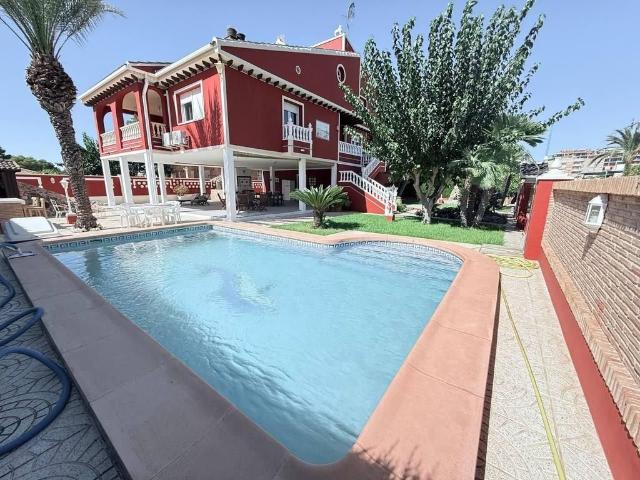 Villa / Chalet de lujo 280 m2 en venta, Playas de Orihuela, Comunidad Valenciana
