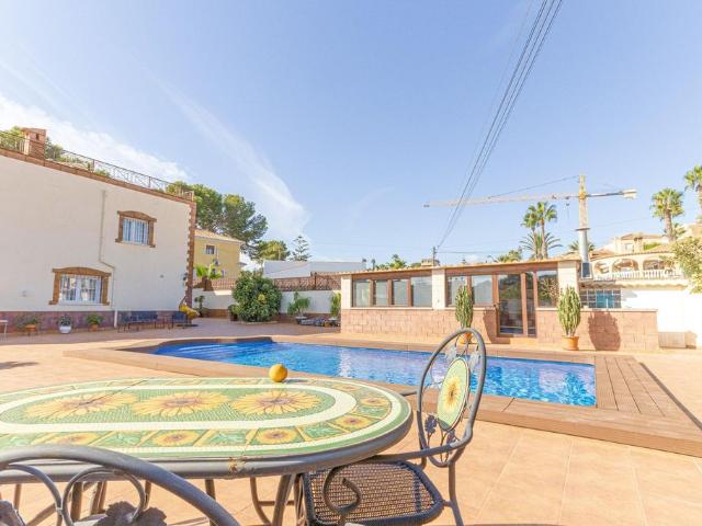 Villa / Chalet de lujo 312 m2 en venta, Torrevieja, Comunidad Valenciana
