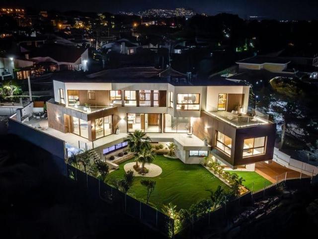 Villa / Chalet de lujo 317 m2 en venta, Benidorm, Comunidad Valenciana