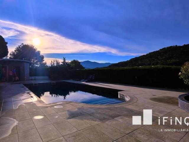 Villa / Chalet de lujo 345 m2 en venta, Castellar del Vallès, España
