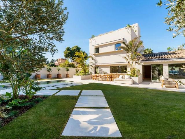 Villa / Chalet de lujo 350 m2 en venta, San Pedro de Alcántara, Andalucía