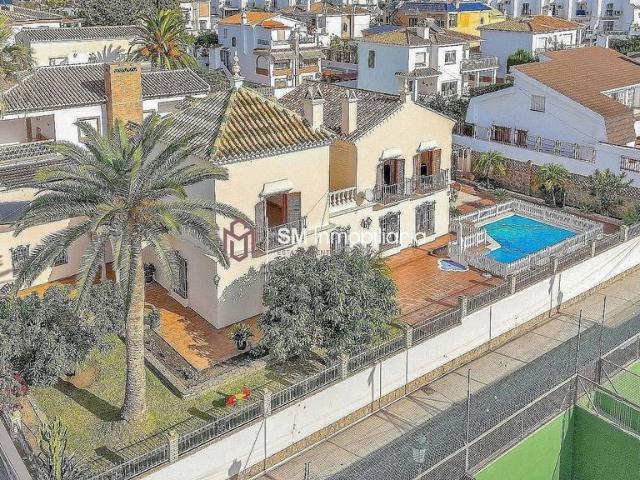 Villa / Chalet de lujo 370 m2 en venta, Nerja, España