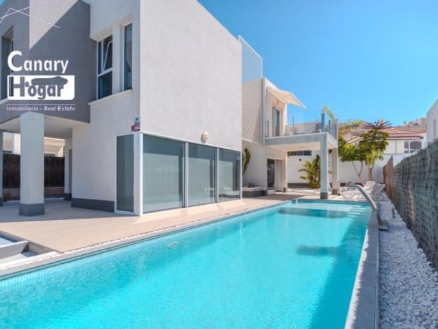 Villa / Chalet de lujo 387 m2 en venta, Adeje, Canarias