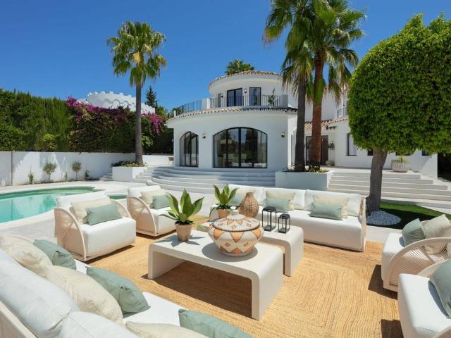 Villa / Chalet de lujo de 401 m2 en venta en Marbella, España