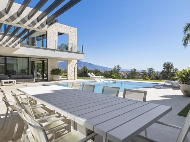 Villa / Chalet de lujo de 407 m2 en venta en Benahavís, España