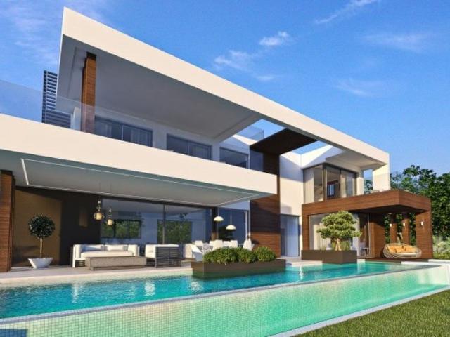 Villa / Chalet de lujo de 415 m2 en venta en Marbella, España