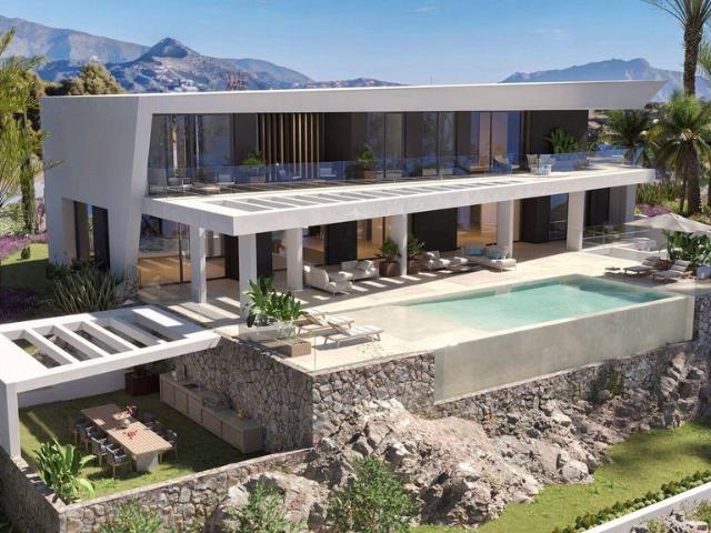 Villa / Chalet de lujo de 475 m2 en venta en Estepona, España