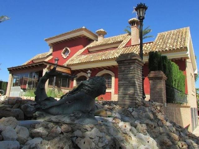 Villa / Chalet de lujo de 490 m2 en venta en Playas de Orihuela, España