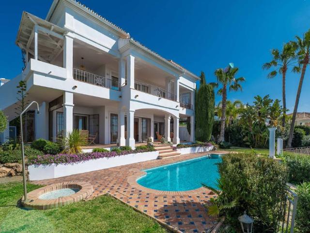 Villa / Chalet de lujo de 504 m2 en venta en Marbella, Andalucía