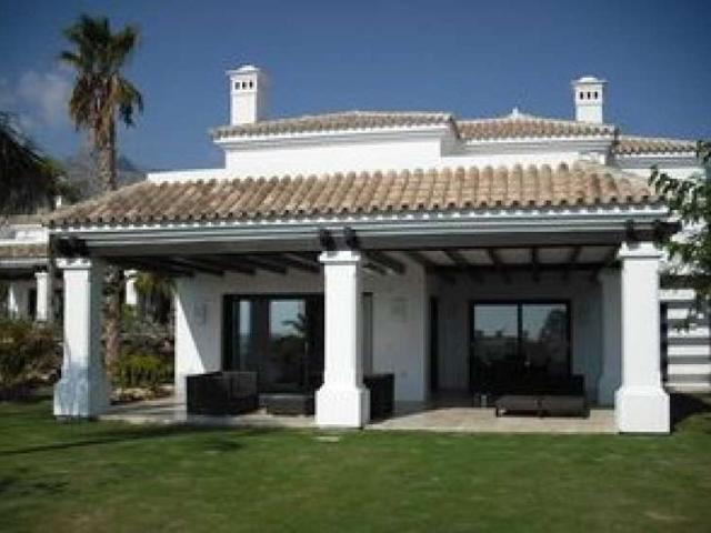 Villa / Chalet de lujo de 517 m2 en venta en Marbella, España