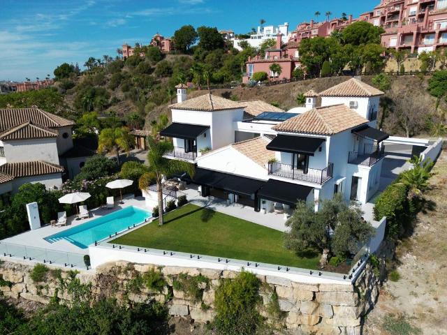 Villa / Chalet de lujo de 525 m2 en venta en Marbella, Andalucía