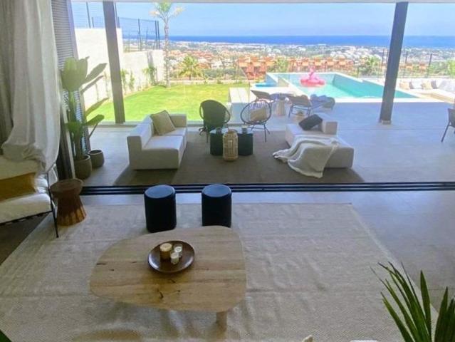 Villa / Chalet de lujo de 548 m2 en venta en Benahavís, Andalucía