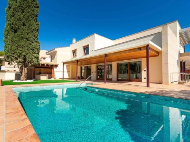 Villa / Chalet de lujo de 550 m2 en venta en Alfaz del Pi, Comunidad Valenciana