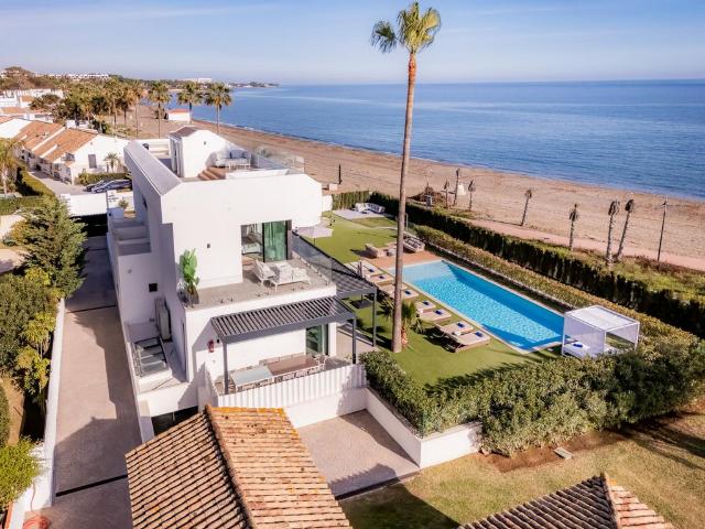 Villa / Chalet de lujo de 552 m2 en venta en Marbella, España