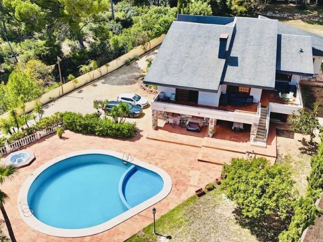 Villa / Chalet de lujo de 600 m2 en venta en la Nucia, España