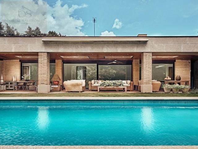 Villa / Chalet de lujo de 657 m2 en venta en Pozuelo de Alarcón, España